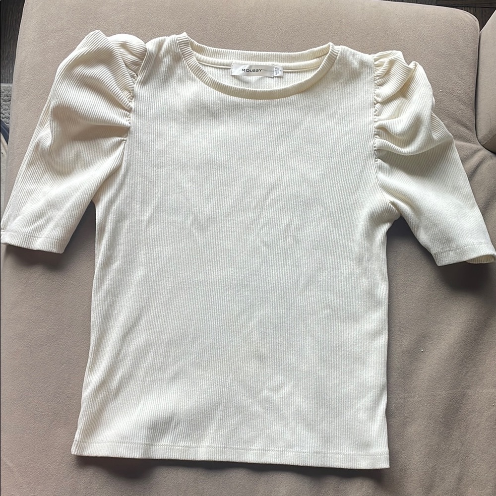 Moussy Ribbed Knit Top - Picture 3 of 4